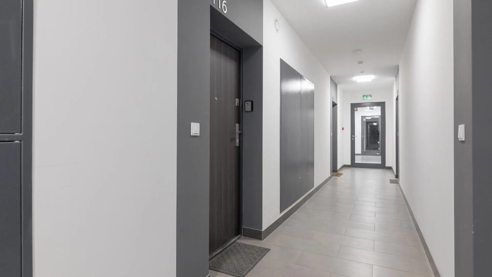Park Szczesliwicki Charming Apartment Warsaw Poland